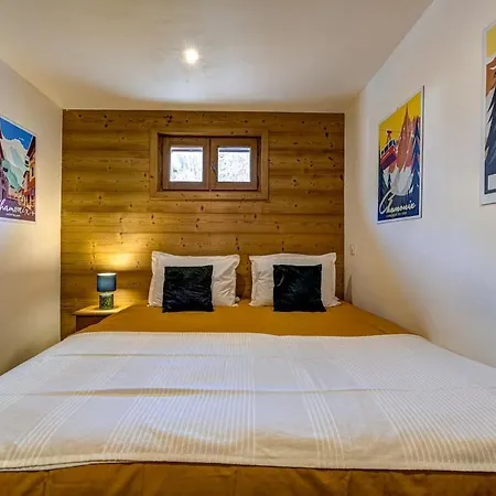 Tiny - Near To Servoz Train Station Chalet