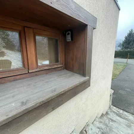 Tiny - Near To Servoz Train Station Chalet